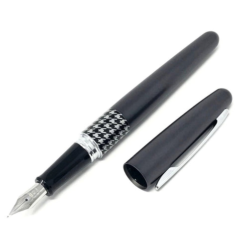 Pilot Metropolitan Fountain Pen - Retro Pop Gray - Fine Nib
